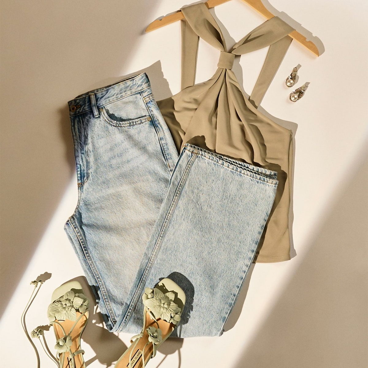 River Island — photo 3