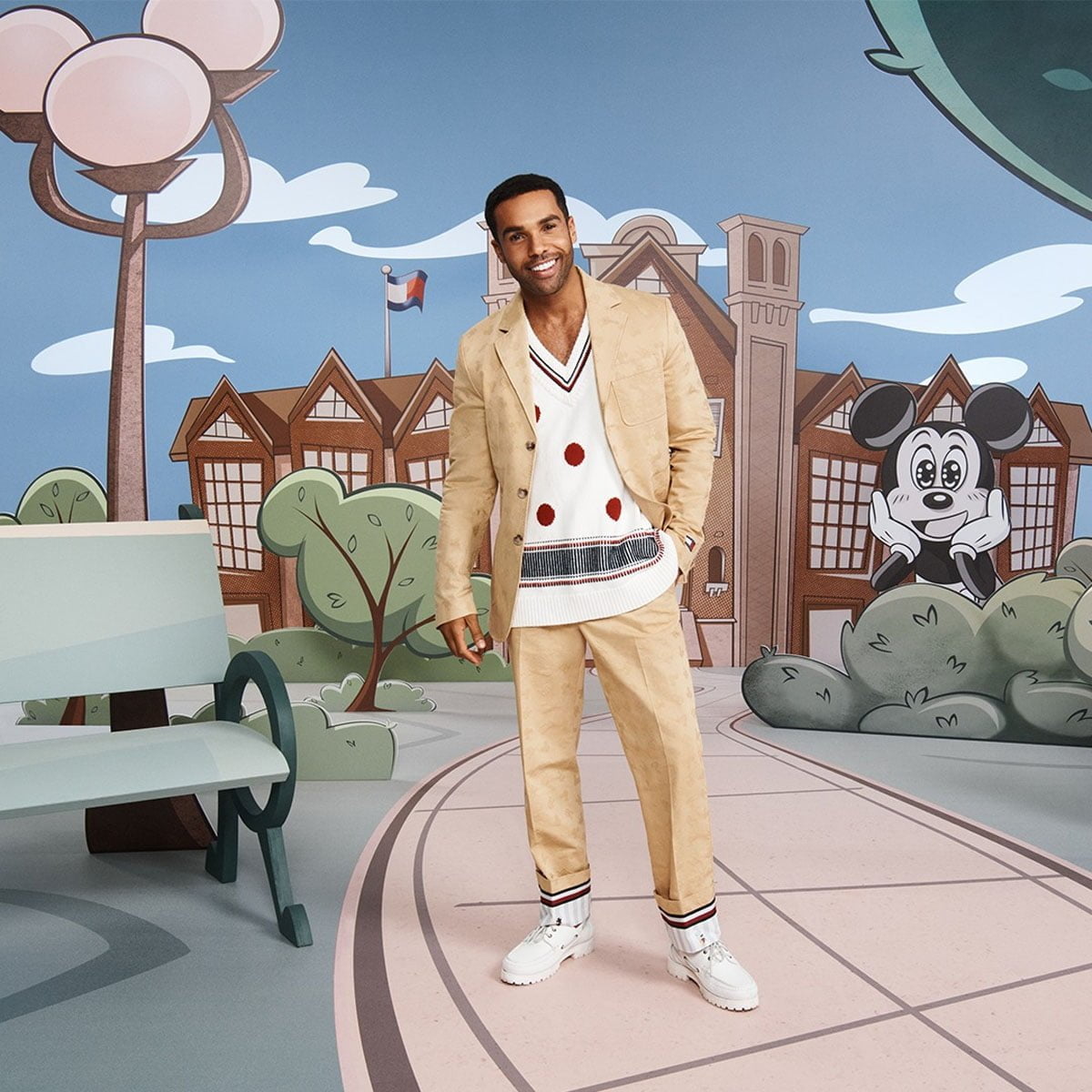 Tommy Hilfiger — photo 4
