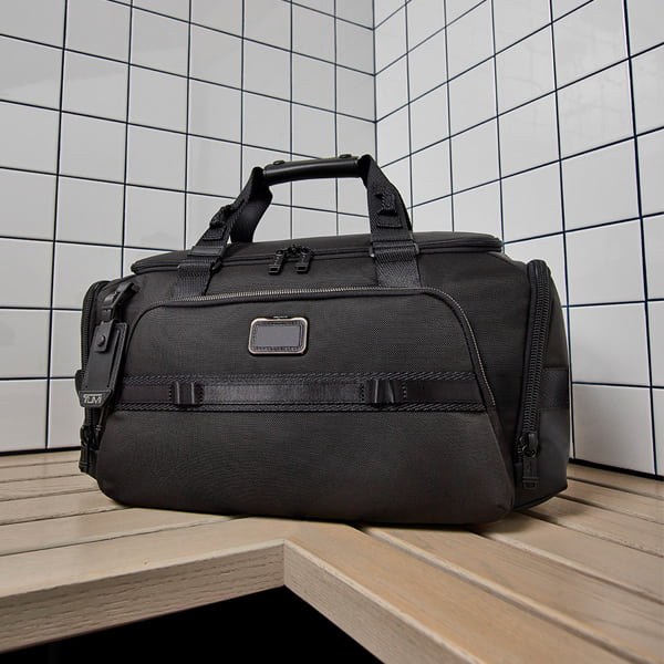 TUMI — photo 2