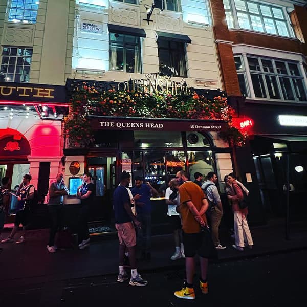 The Queen's Head — photo 4