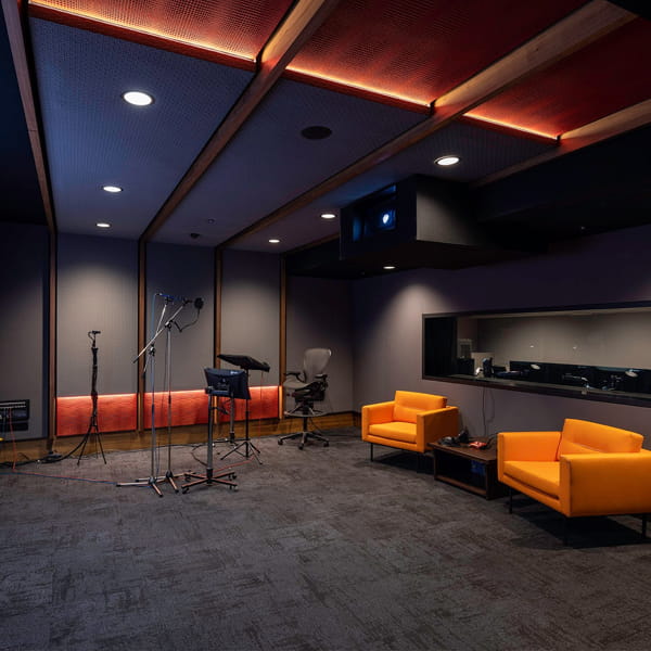De Lane Lea - Warner Bros Studios — photo 4