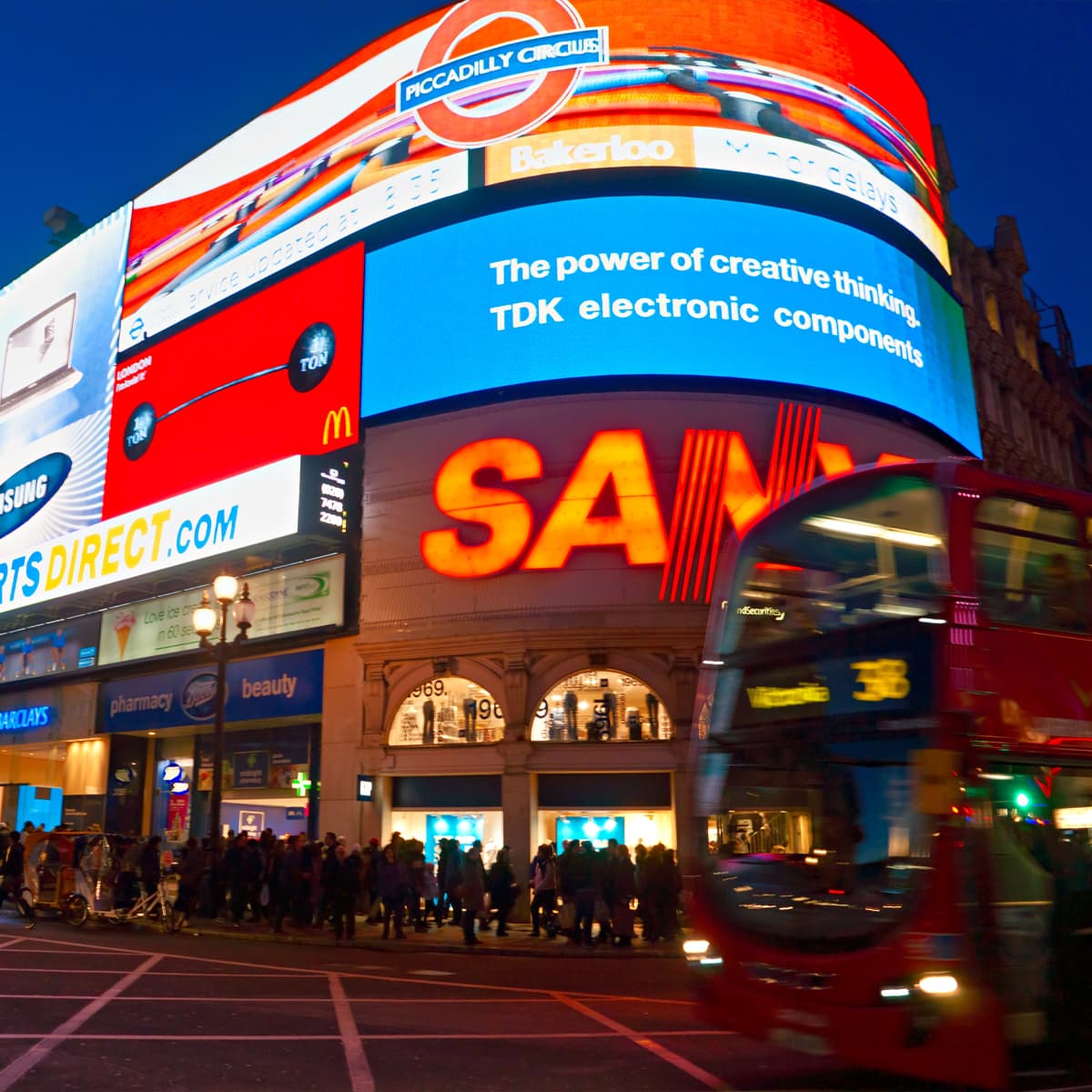 A Must-Visit Guide to Soho's Top 10 Attractions