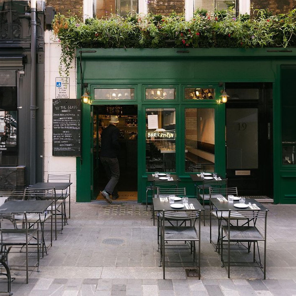Bar Crispin