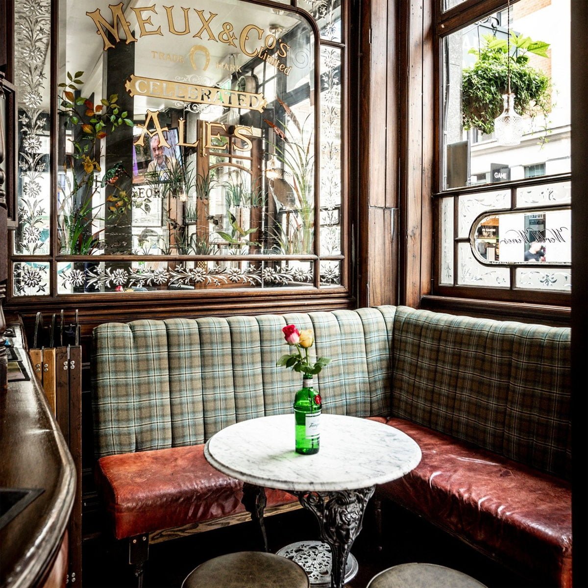 The George — photo 2