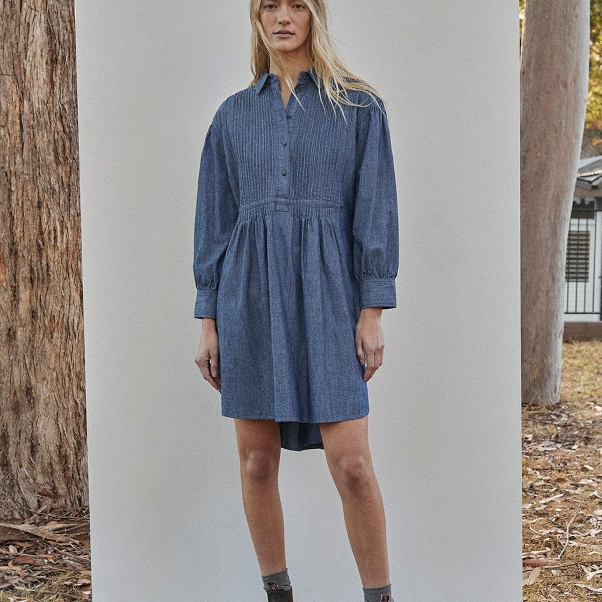 R. M. Williams — photo 3