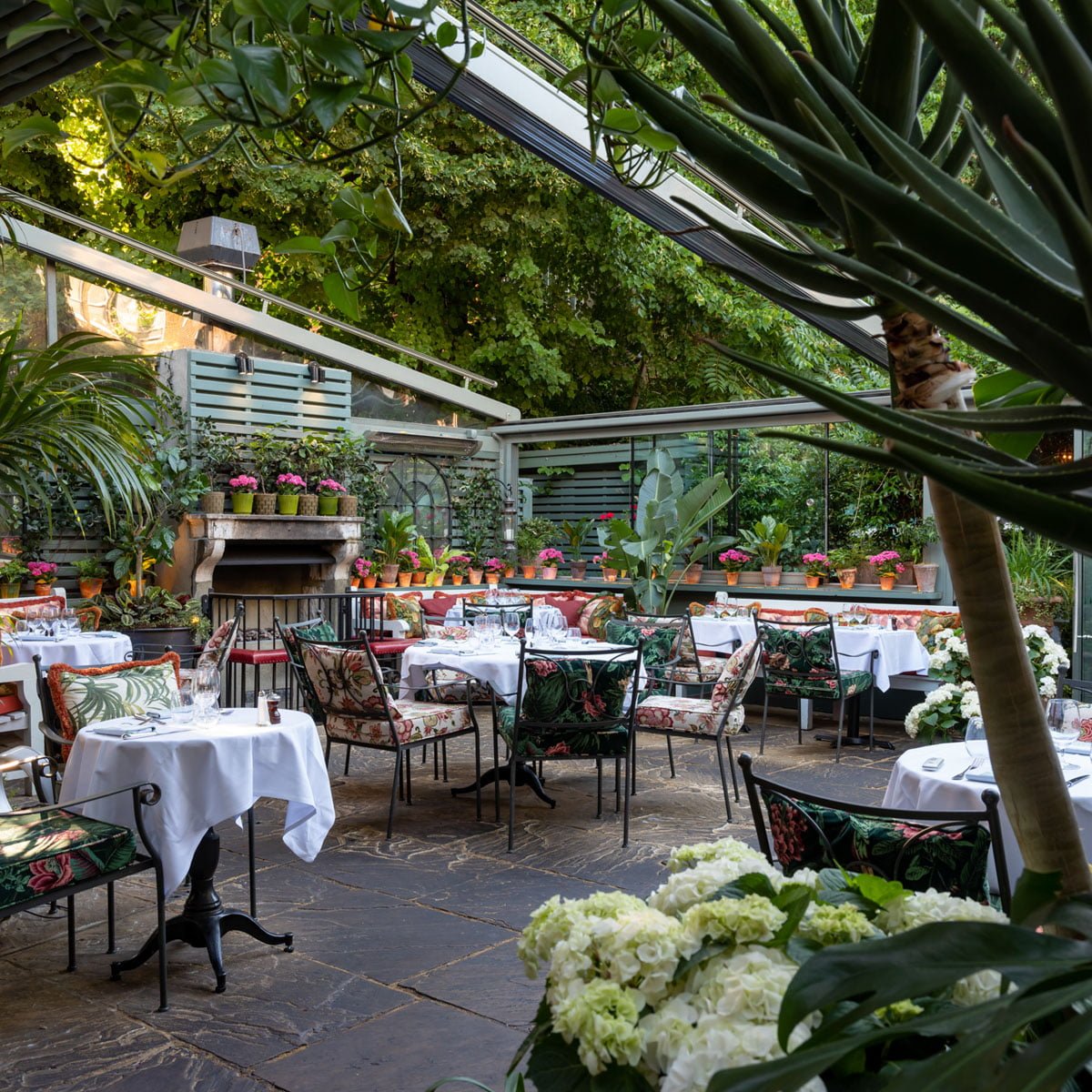 Experiencing The Ivy Soho Brasserie's Unique Charm