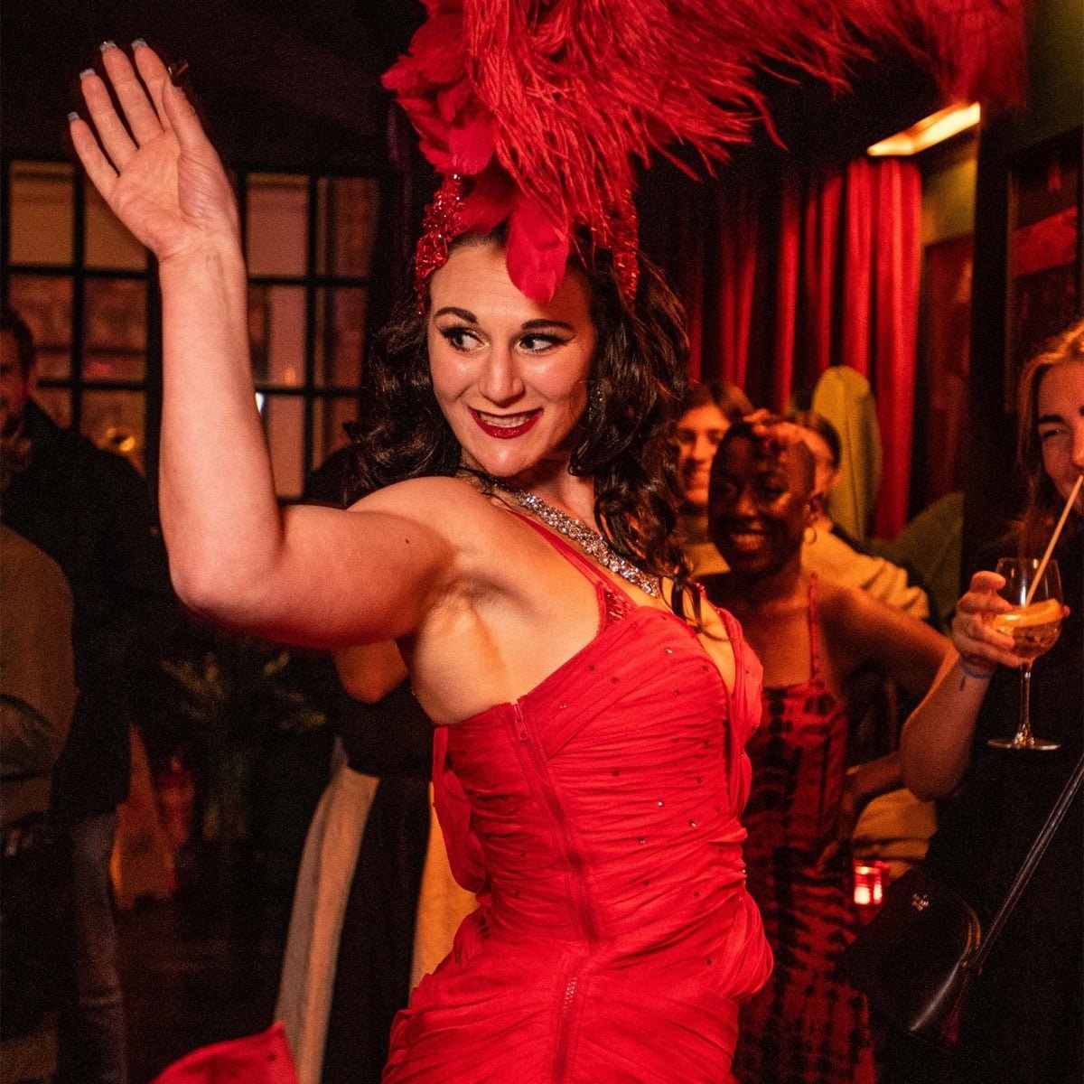 Louche — photo 2