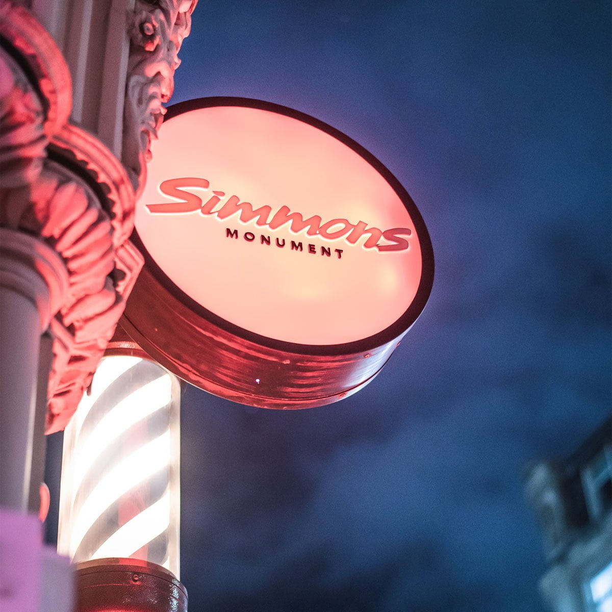 Simmons Bar