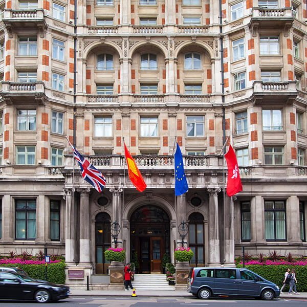 Mayfair luxury accommodation Luxurious five-star hotel facade in Mayfair, London's prestigious neighbourhood