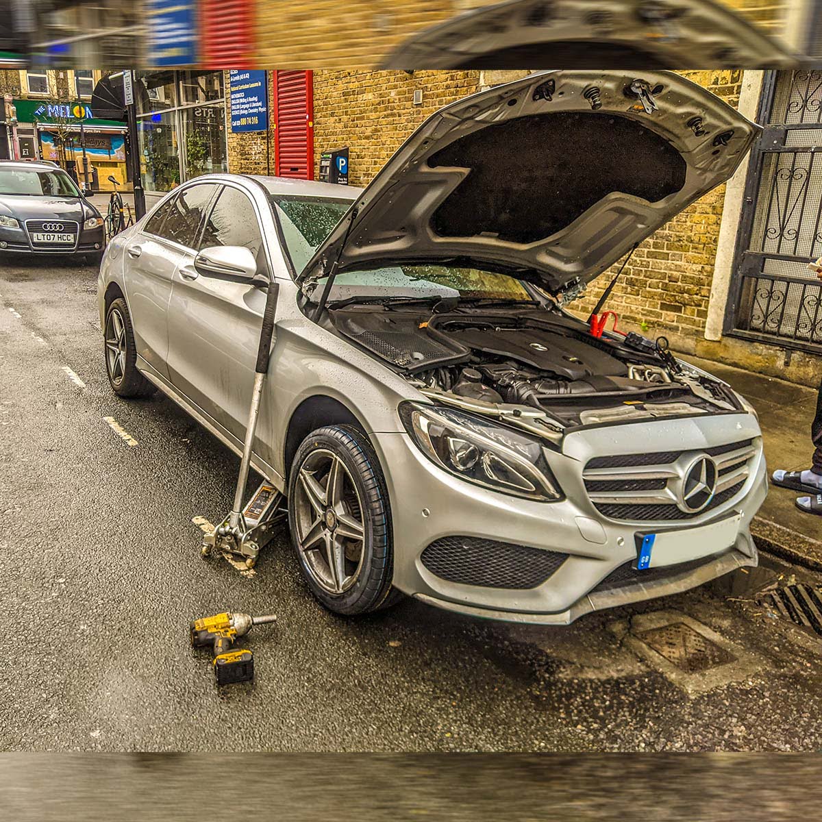 Olympus Mobile Tyre Fitting — photo 5