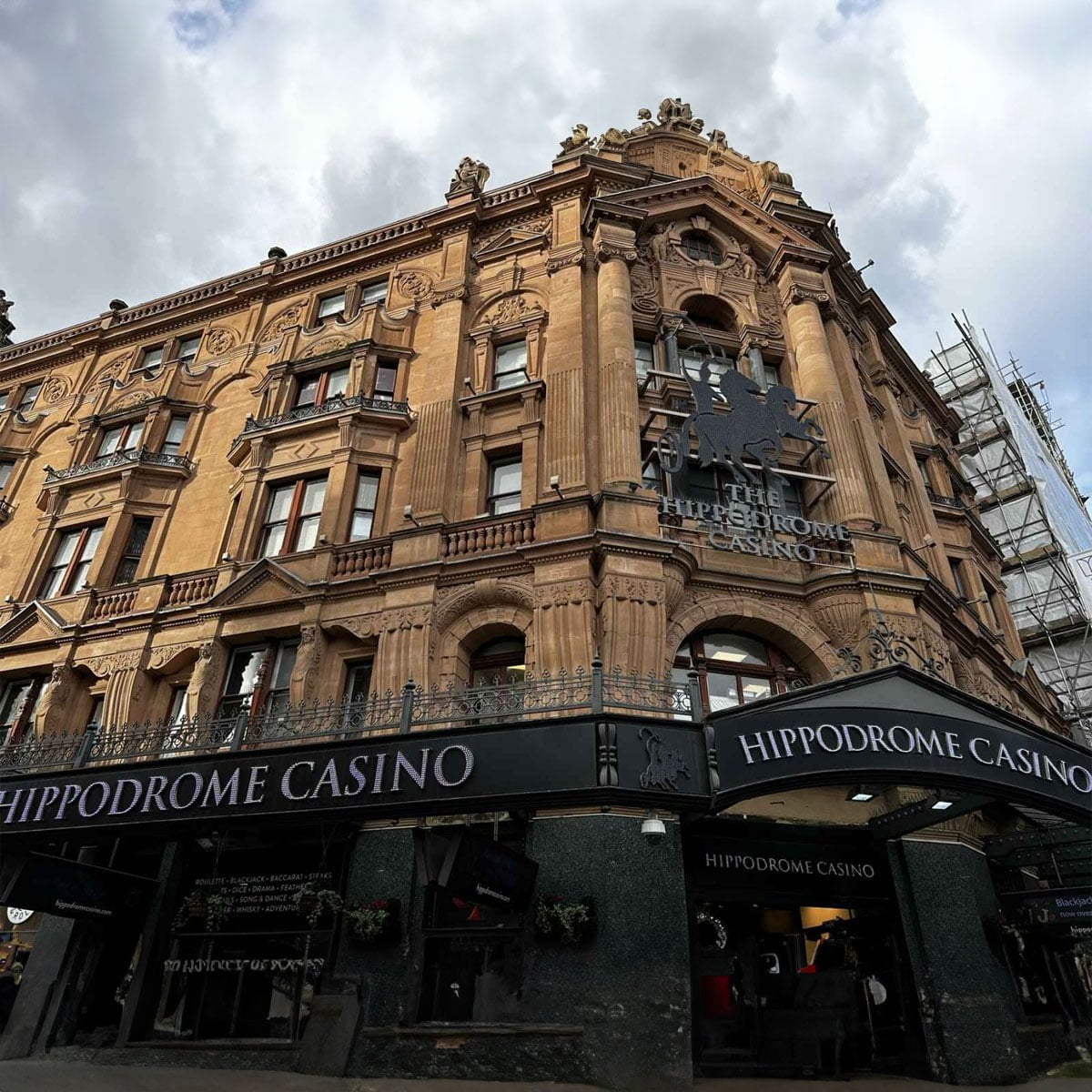 The Biggest Casino in London: The Hippodrome Dazzles with Excitement