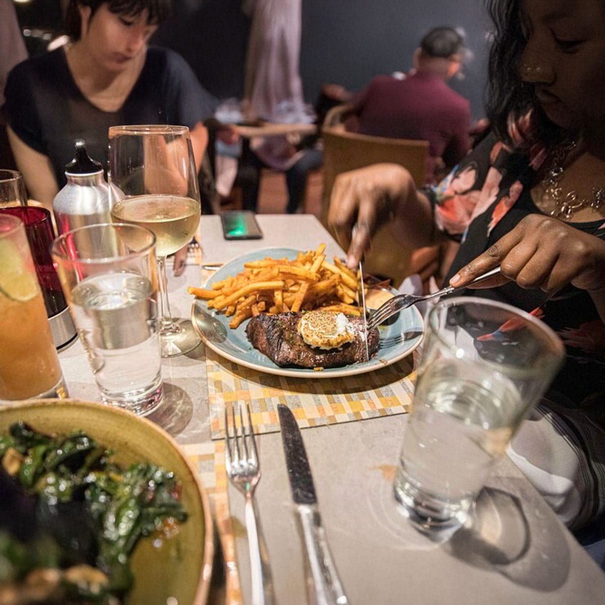 Vibrant Soho restaurant interior showcasing Southern American cuisine and décor