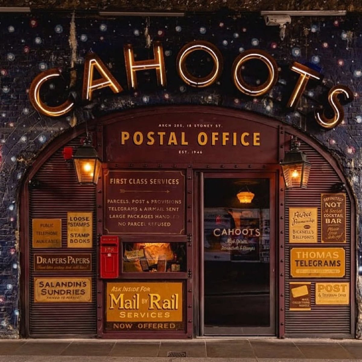 Cahoots Soho Bar Transports You to an Enchanting 1940s Party