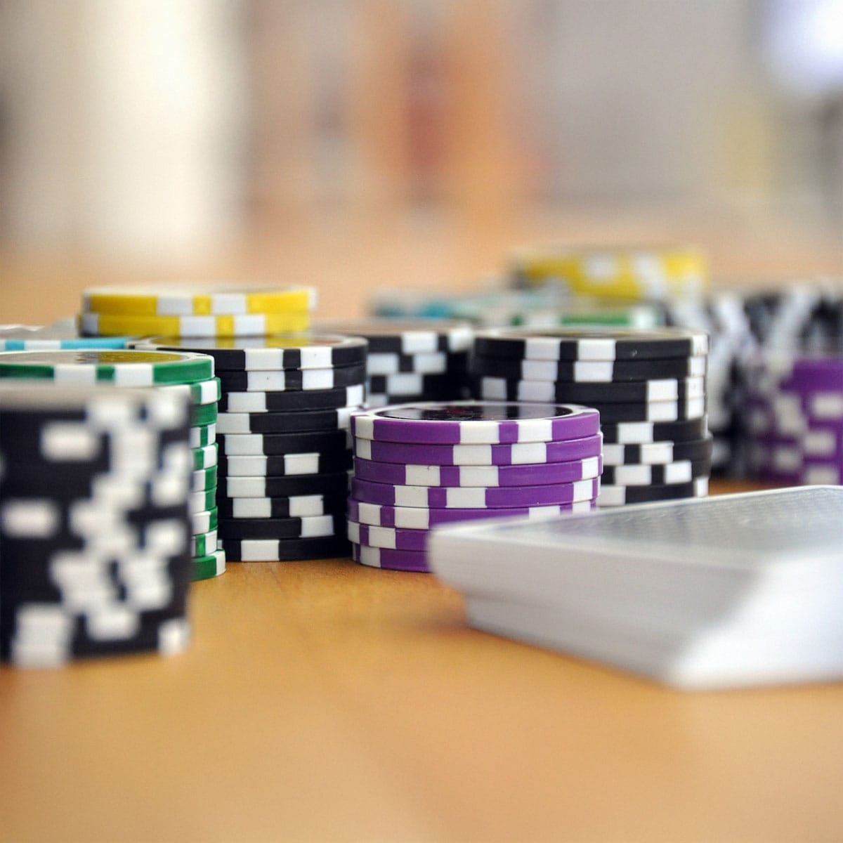 Soho's Casino Scene: Where to Enjoy 120 Free Spins for Real Money