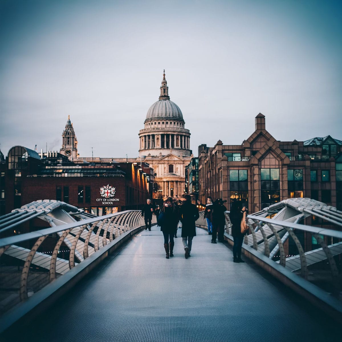 alternative London experiences, hidden gems London, offbeat London activities