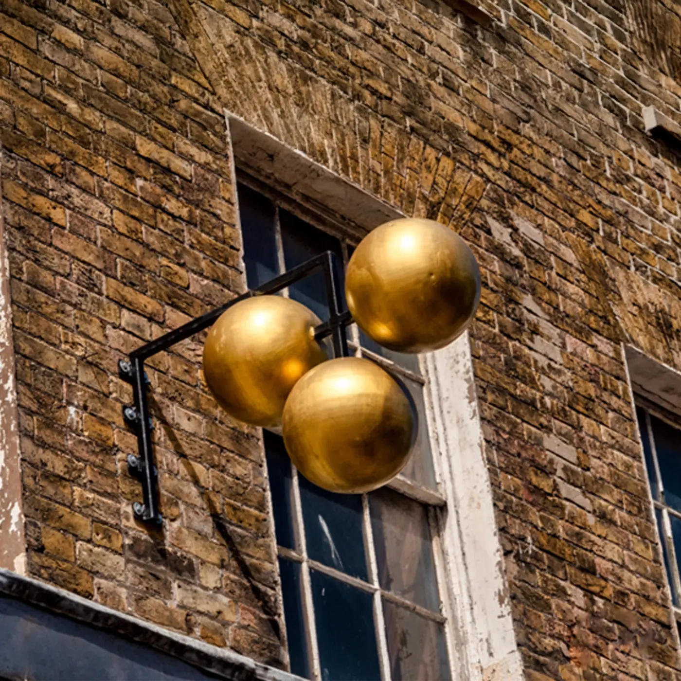 Who is the Best Pawn Shop in London?