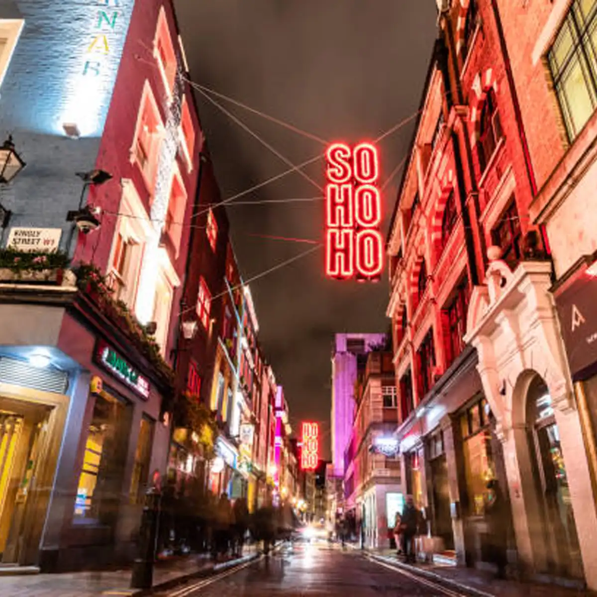 A Foodie's Night Out in Soho: Flavors, Fun, and Fortune