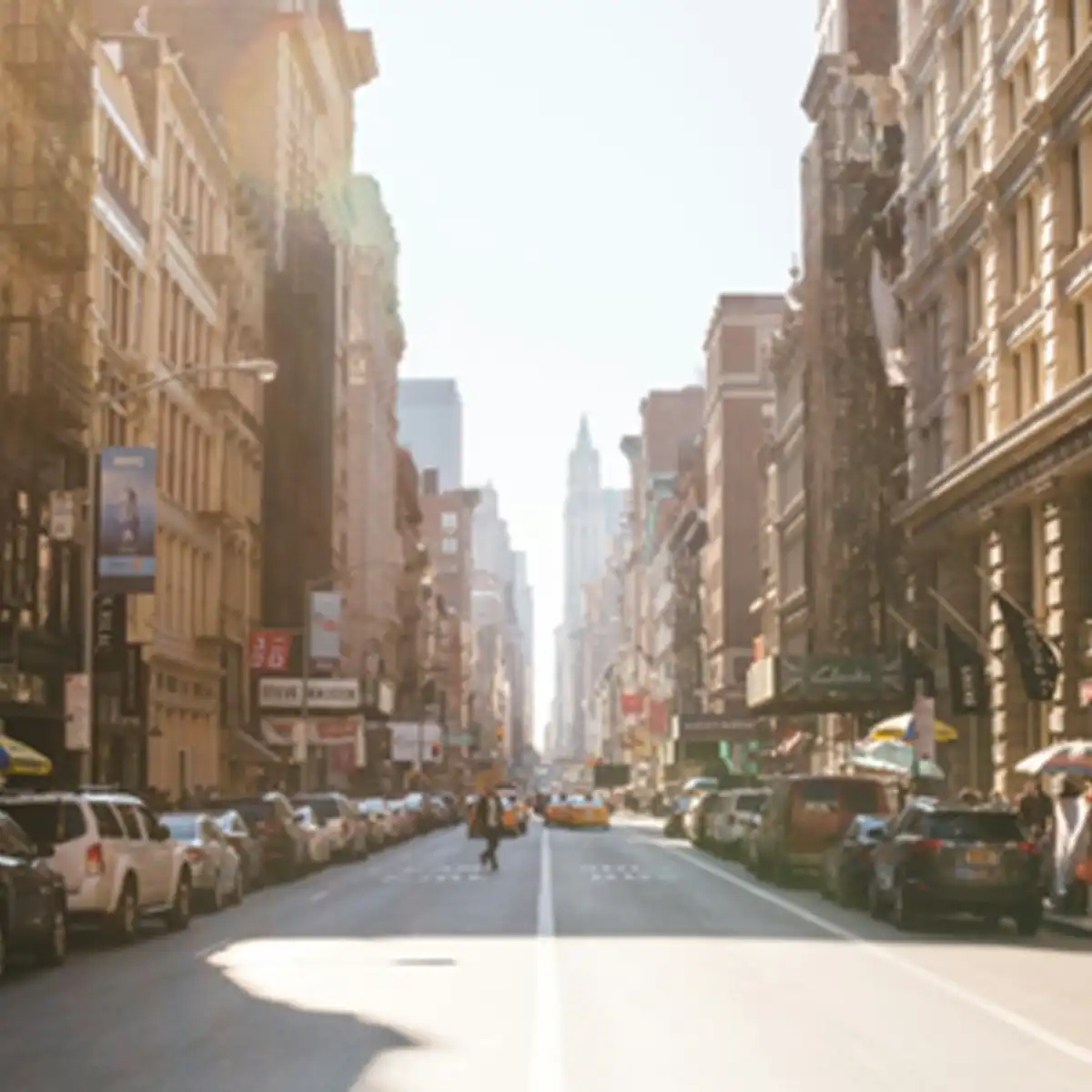 Soho Living in the UK vs. the US: A Cultural and Lifestyle Comparison