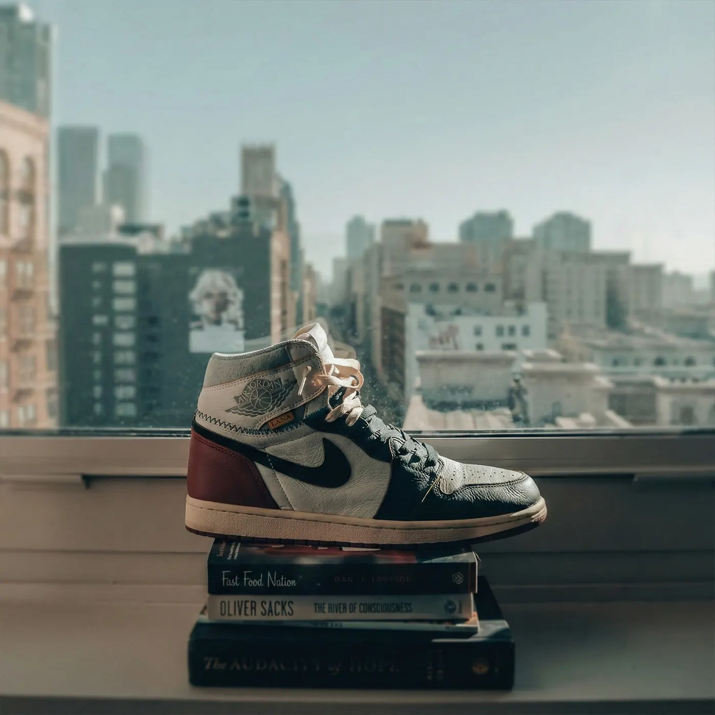 How UK Buyers Can Identify Fake Shoes in Today’s Market