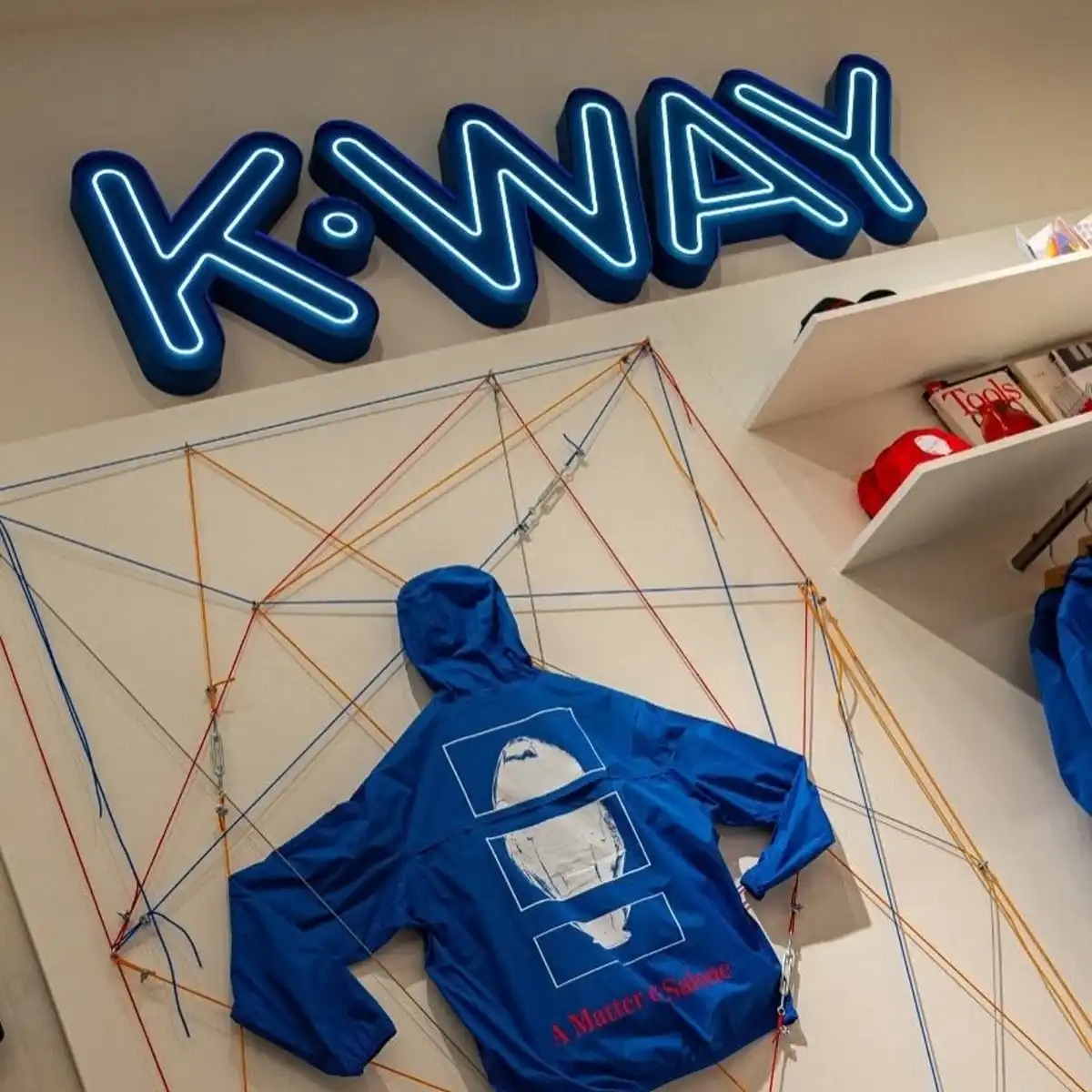 K-Way — photo 2